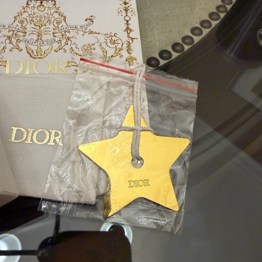 🗽❤️Authentic Christian Dior Bag Charm